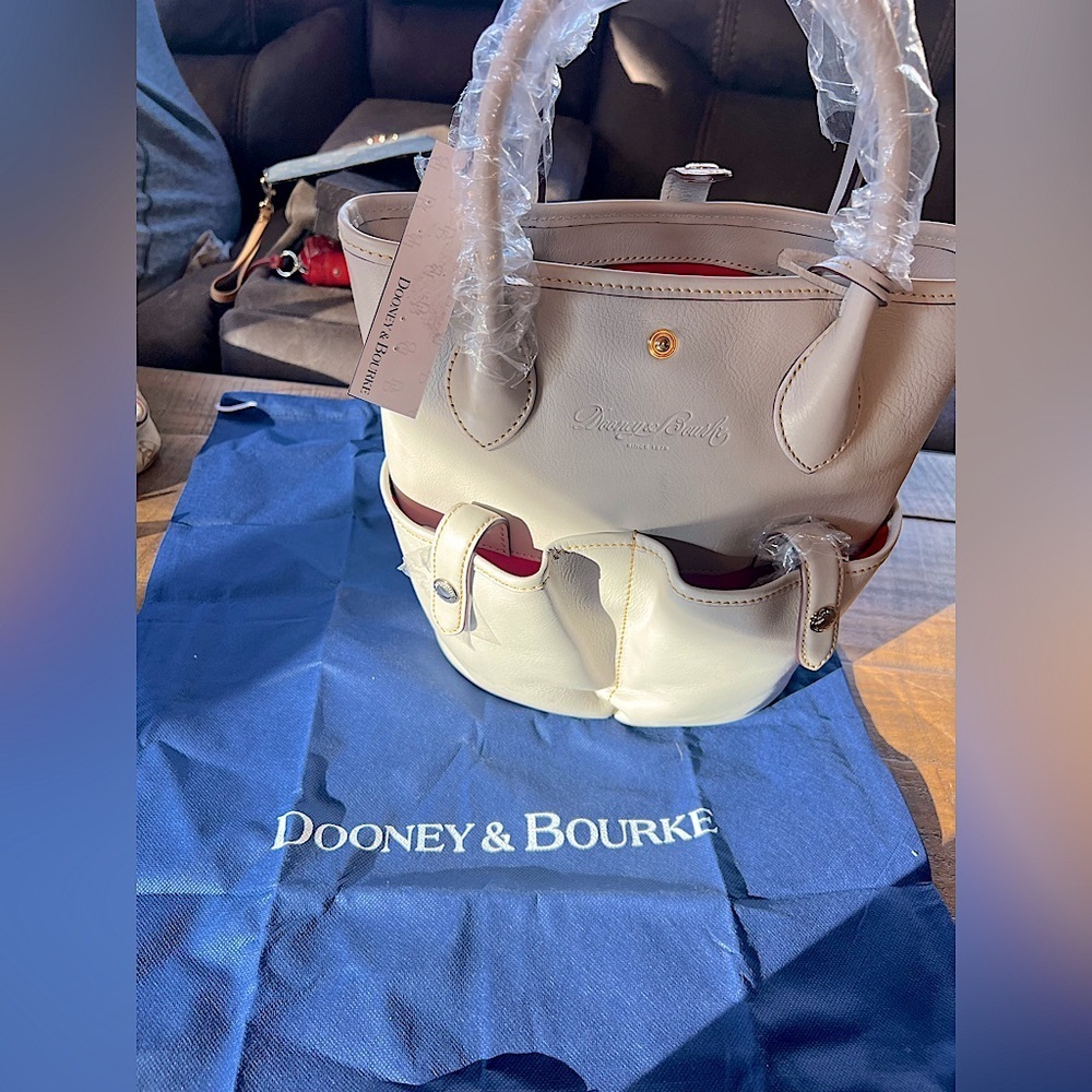 NWT Dooney & Bourke
Florentine Bucket Bag - Picture 7 of 16